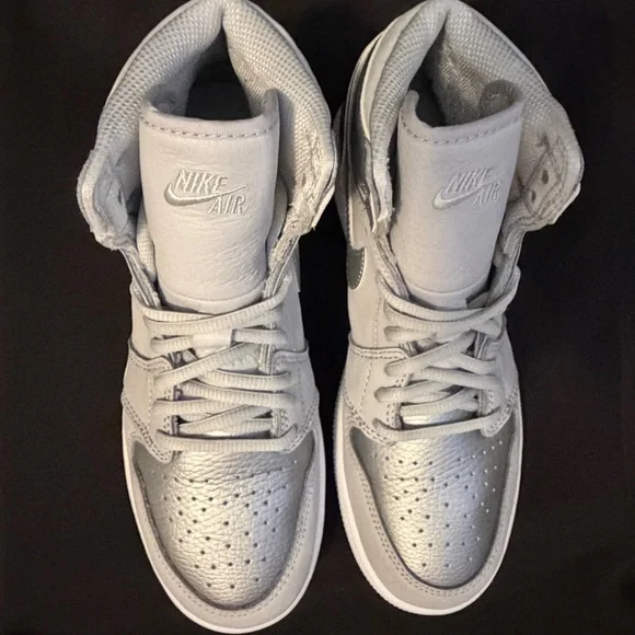 Air Jordan 1 Retro High OG CO.JP GS Tokyo Size 7Y/8.5W Pre  display picture 1